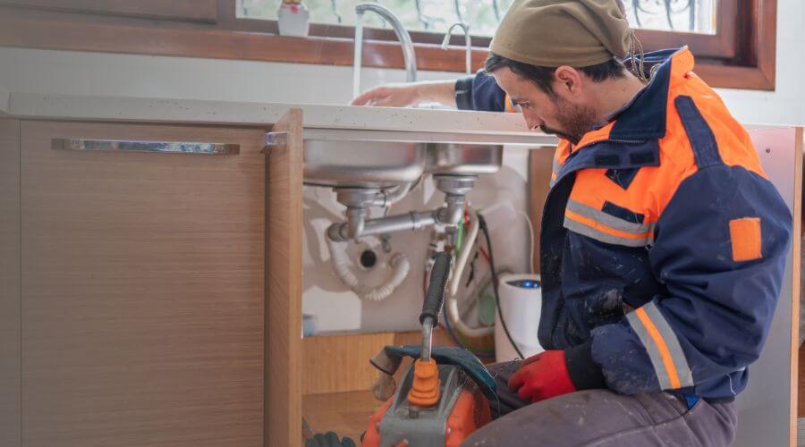 Professional water leak detection in Telferner, TX